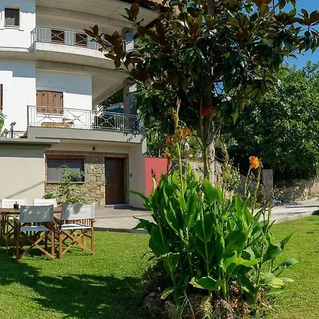 Luxury 2-bedroom For Weekend Getaway Kalambaka